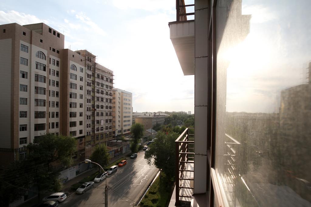 Oscar'S Apartments Bischkek Exterior foto
